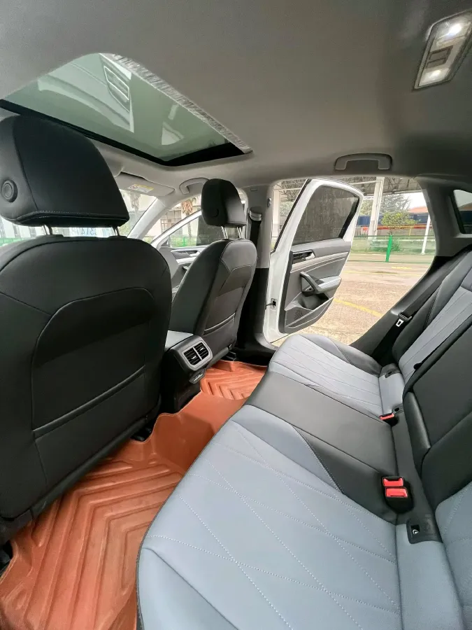 2023 Volkswagen Lavida 1.5L 113HP L4 6AT,autocango,china used car exporter,china ev exporter,chinese used car exporter,chinese used ev exporter