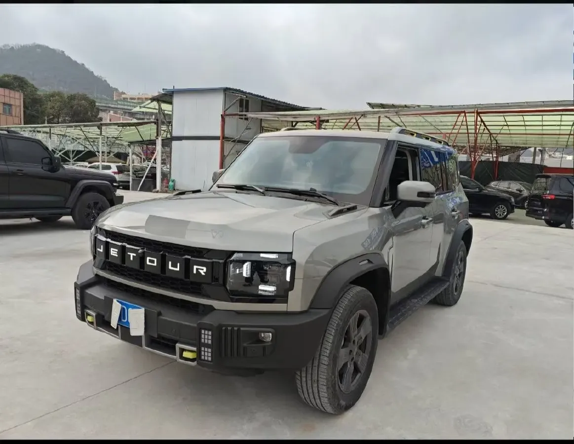 2023 Jetour Traveller 1.5T 184HP L4 7DCT,autocango,china used car exporter,china ev exporter,chinese used car exporter,chinese used ev exporter