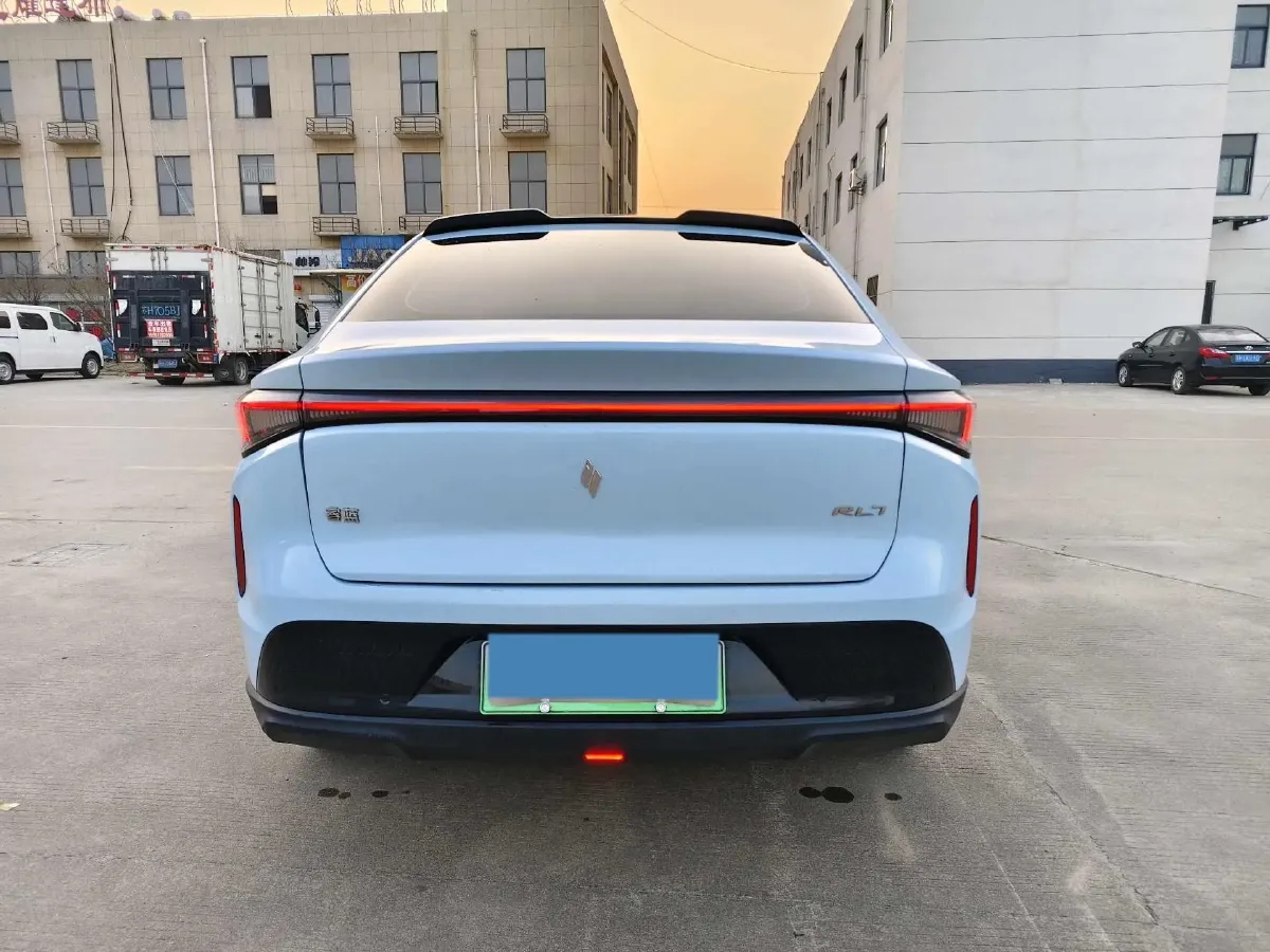 2023 Livan 7 BEV 50.4KWH,autocango,china used car exporter,china ev exporter,chinese used car exporter,chinese used ev exporter