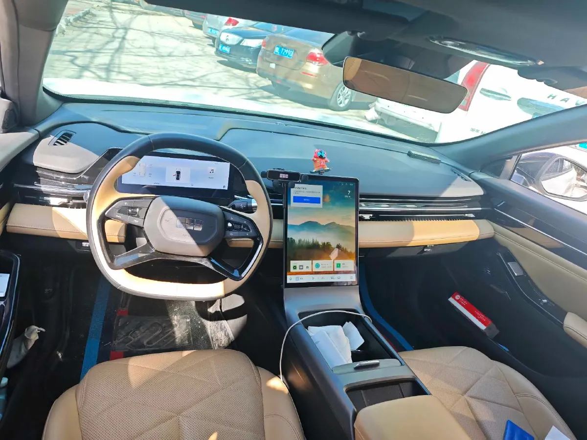 2023 Geely Galaxy L6 1.5T 163HP L4 3DHT PHEV,autocango,china used car exporter,china ev exporter,chinese used car exporter,chinese used ev exporter