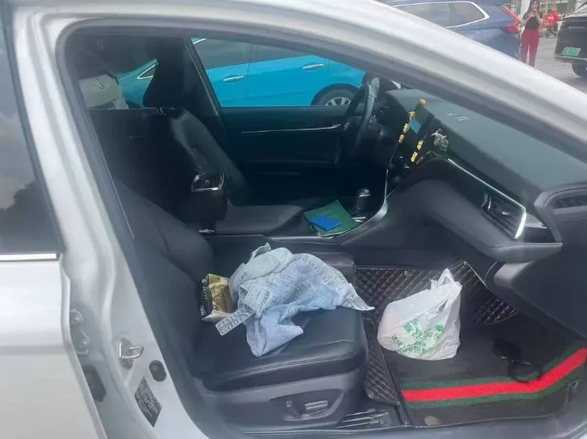 2021 Toyota Camry 2.5L 178HP L4 E-CVT Hybrid,autocango,china used car exporter,china ev exporter,chinese used car exporter,chinese used ev exporter