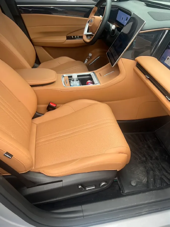 2025 Geely Galaxy L7 1.5L 112HP L4 1DHT PHEV 18.4KWH,autocango,china used car exporter,china ev exporter,chinese used car exporter,chinese used ev exporter