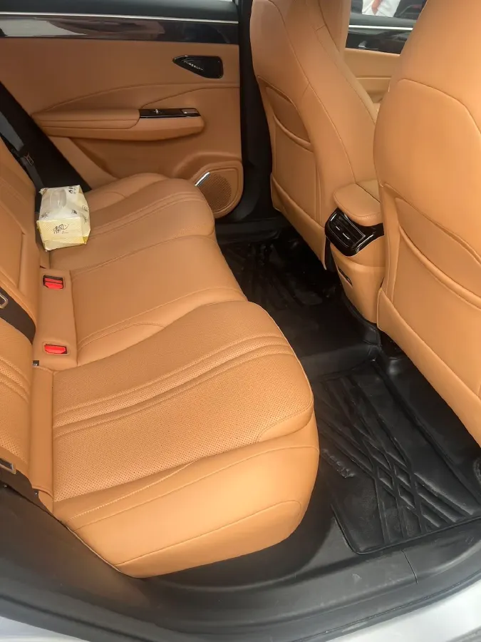 2025 Geely Galaxy L7 1.5L 112HP L4 1DHT PHEV 18.4KWH,autocango,china used car exporter,china ev exporter,chinese used car exporter,chinese used ev exporter