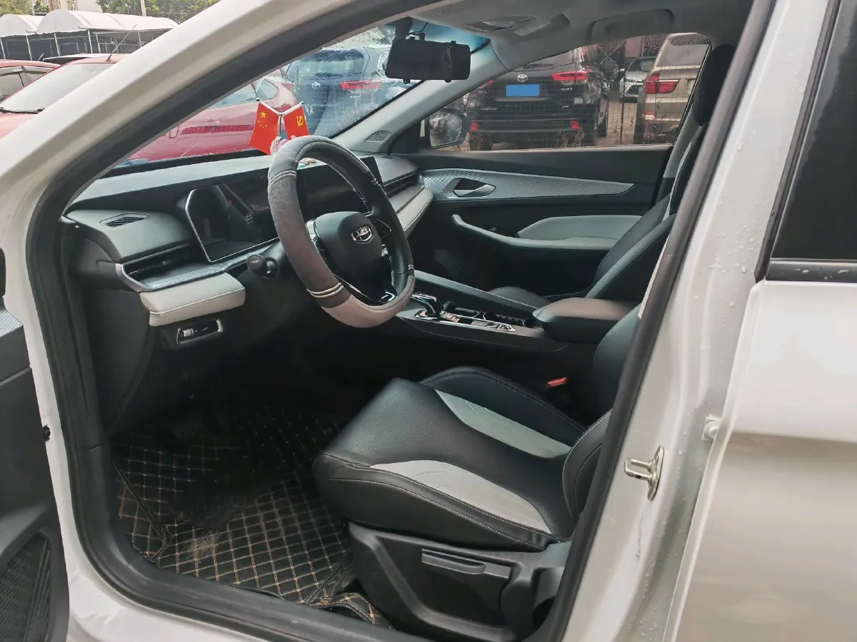 2022 Geely Binray 1.5T 181HP L4 7DCT,autocango,china used car exporter,china ev exporter,chinese used car exporter,chinese used ev exporter