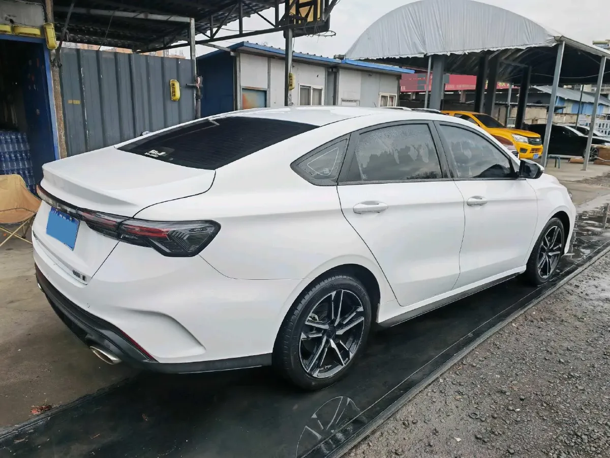 2022 Geely Binray 1.5T 181HP L4 7DCT,autocango,china used car exporter,china ev exporter,chinese used car exporter,chinese used ev exporter