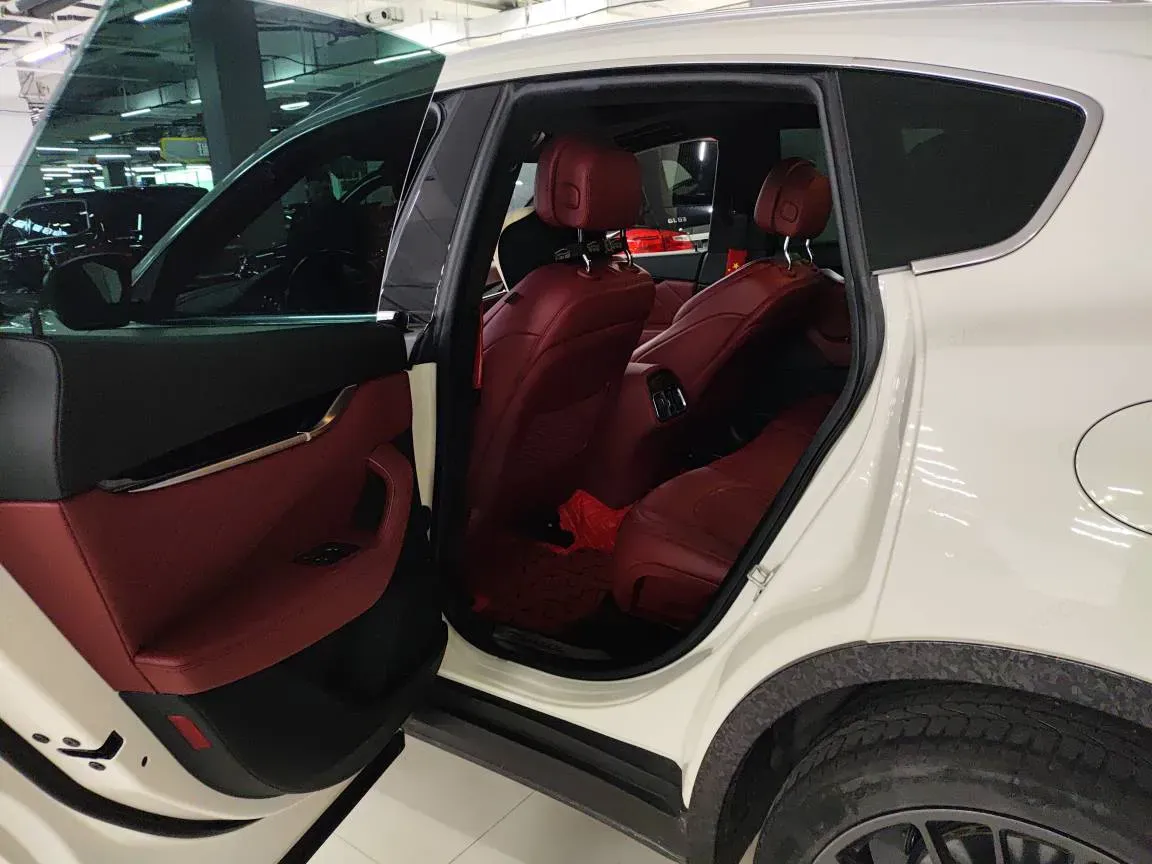 2019 Maserati Levante 3.0T 350HP V6 8AT,autocango,china used car exporter,china ev exporter,chinese used car exporter,chinese used ev exporter