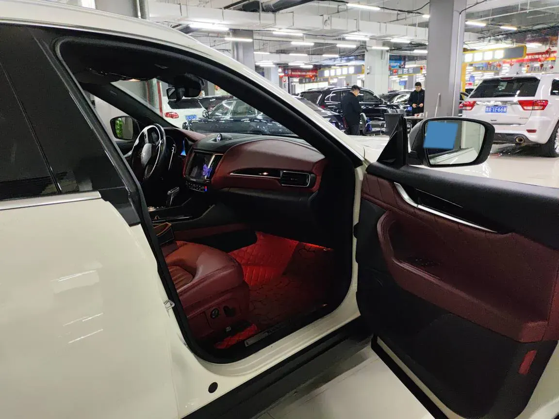 2019 Maserati Levante 3.0T 350HP V6 8AT,autocango,china used car exporter,china ev exporter,chinese used car exporter,chinese used ev exporter