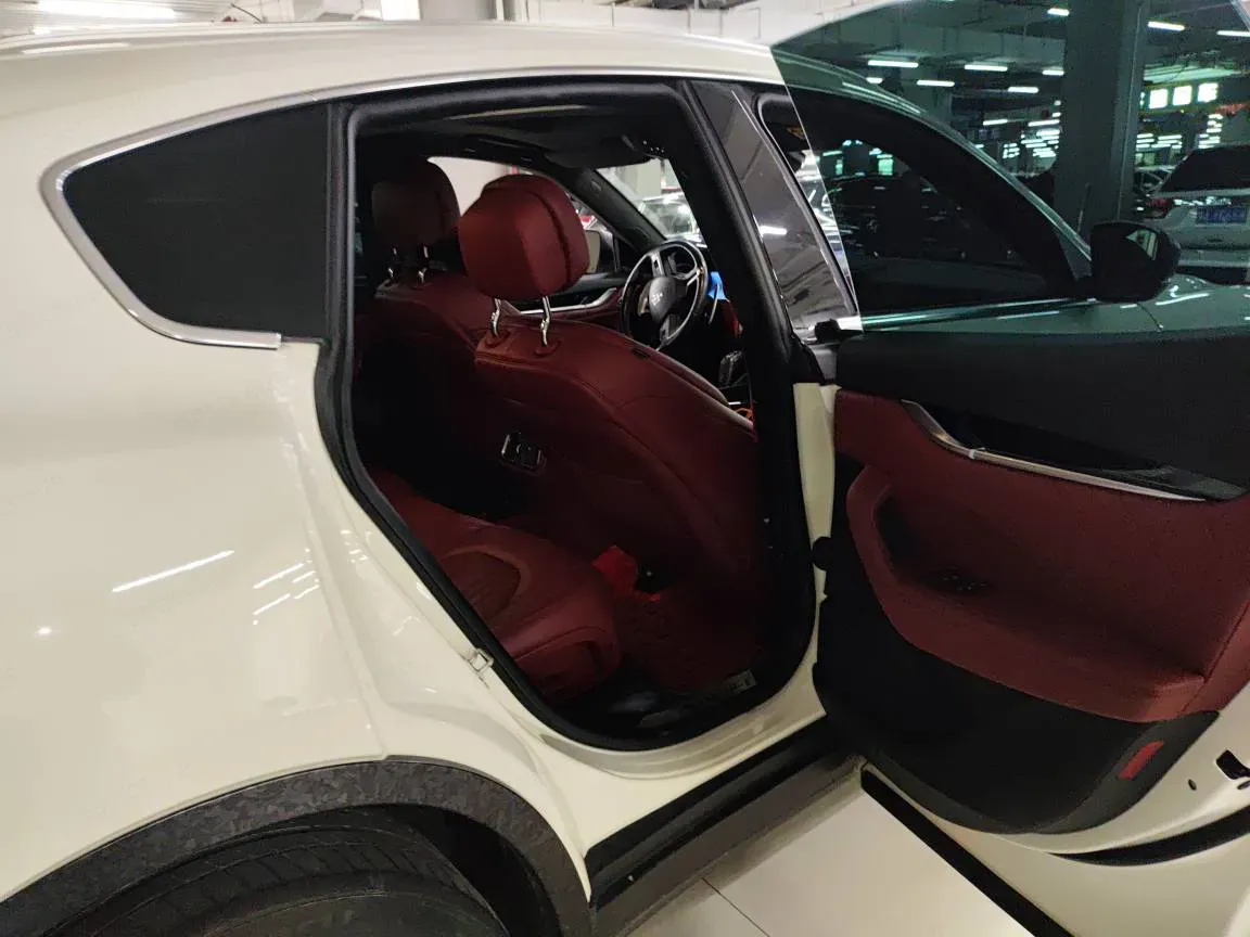 2019 Maserati Levante 3.0T 350HP V6 8AT,autocango,china used car exporter,china ev exporter,chinese used car exporter,chinese used ev exporter