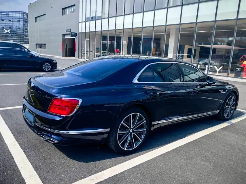 2021 Bentley Flying Spur 4.0T 550HP V8 8DCT,autocango,china used car exporter,china ev exporter,chinese used car exporter,chinese used ev exporter