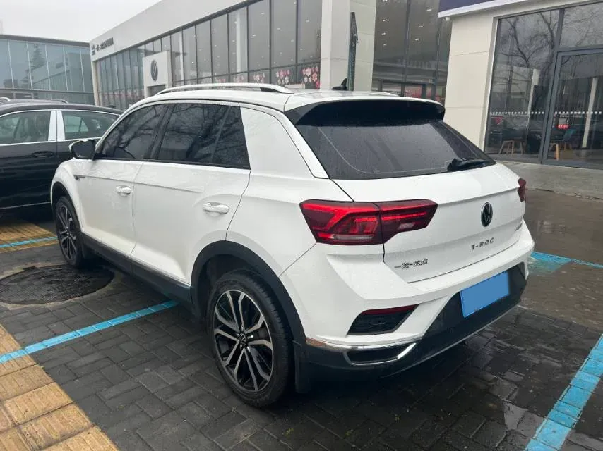 2021 Volkswagen T-Roc 1.4T 150HP L4 7DCT,autocango,china used car exporter,china ev exporter,chinese used car exporter,chinese used ev exporter