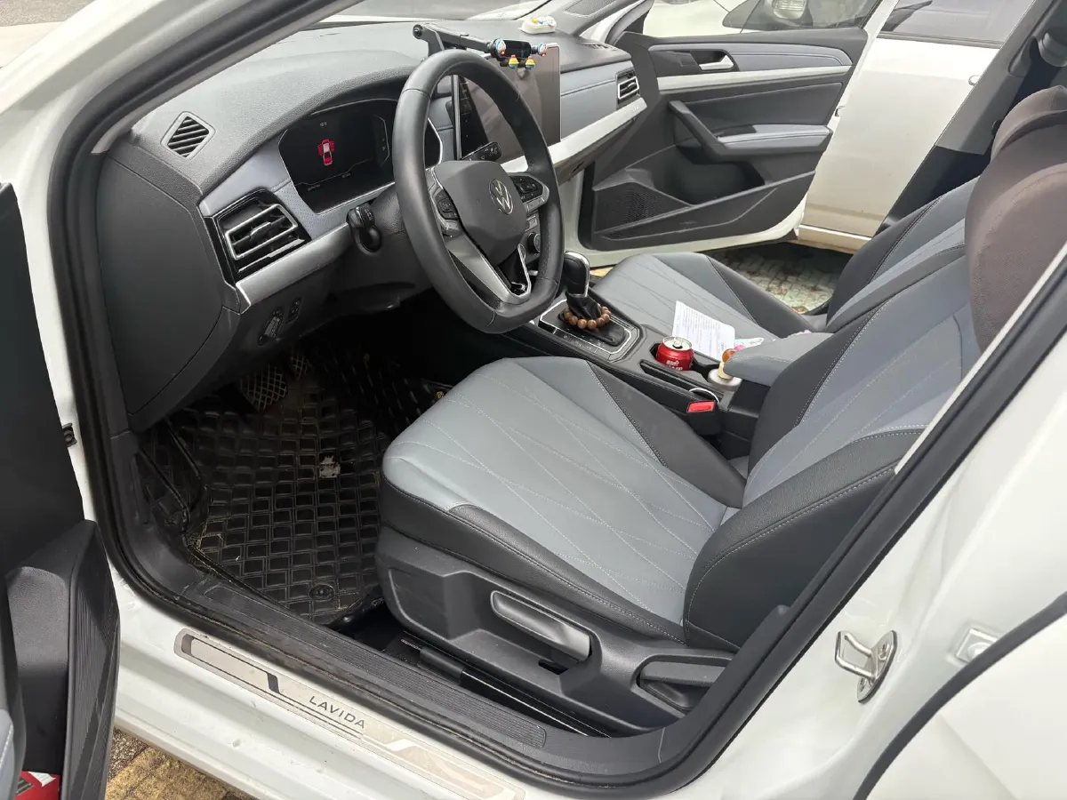 2023 Volkswagen Lavida 1.5L 113HP L4 6AT,autocango,china used car exporter,china ev exporter,chinese used car exporter,chinese used ev exporter
