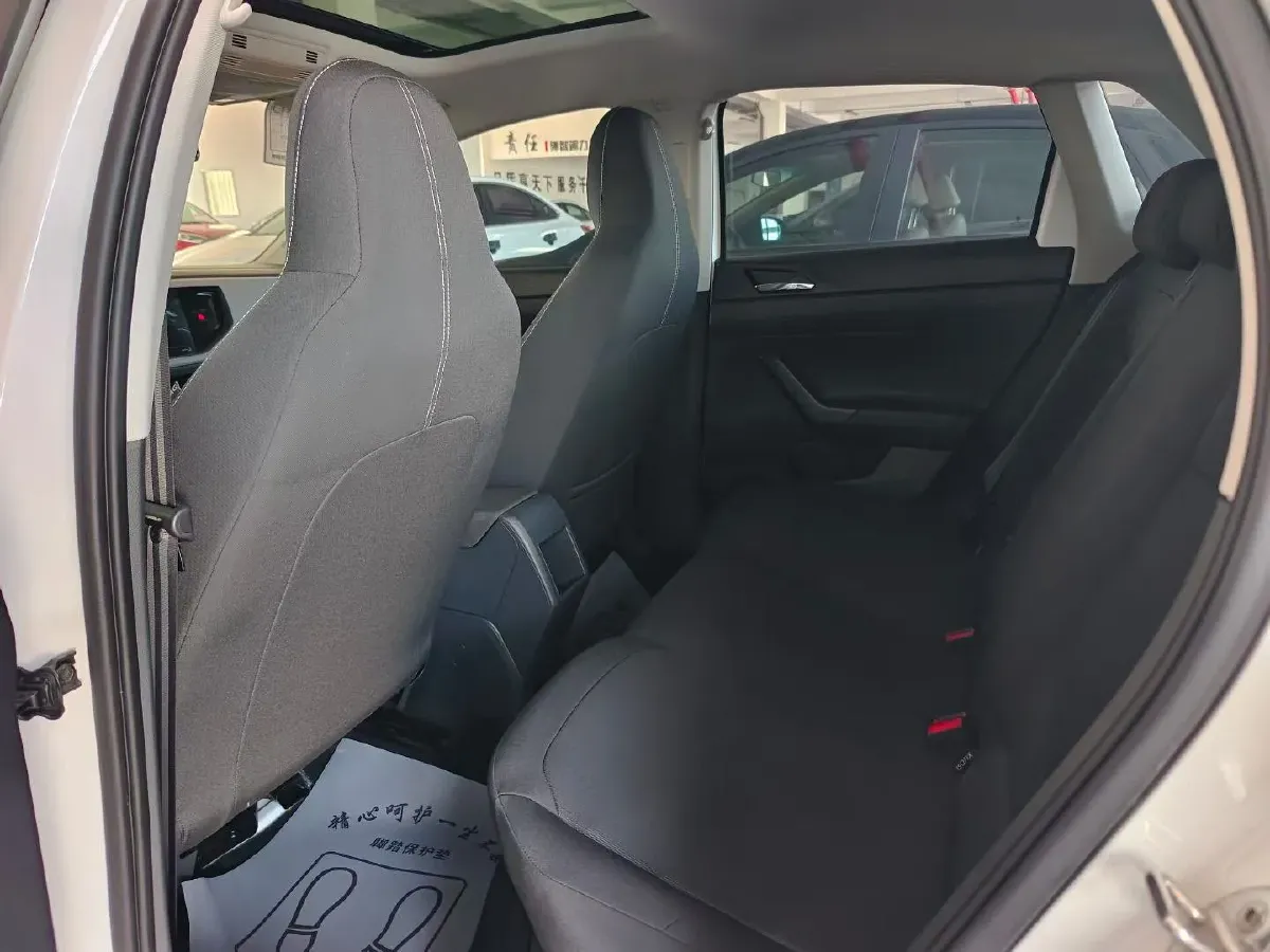 2021 Bestune T55 1.5T 169HP L4 7DCT,autocango,china used car exporter,china ev exporter,chinese used car exporter,chinese used ev exporter