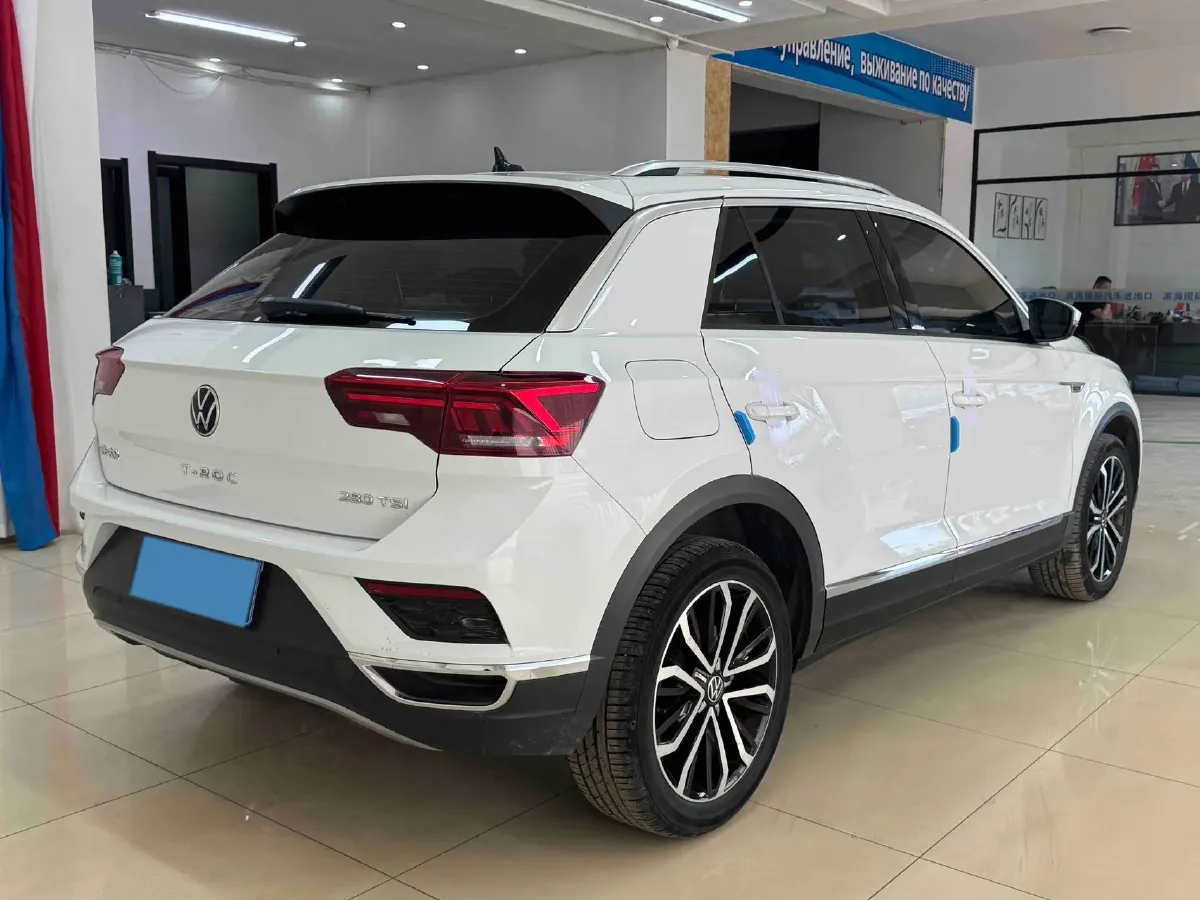 2022 Volkswagen T-Roc 1.4T 150HP L4 7DCT,autocango,china used car exporter,china ev exporter,chinese used car exporter,chinese used ev exporter
