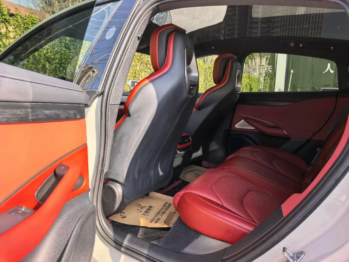 2024 MI SU7 BEV 94.3KWH,autocango,china used car exporter,china ev exporter,chinese used car exporter,chinese used ev exporter