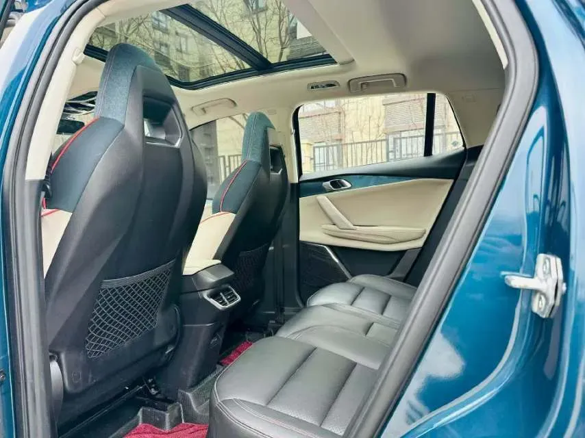 2020 LYNK&CO 06 1.5T 177HP L3 7DCT,autocango,china used car exporter,china ev exporter,chinese used car exporter,chinese used ev exporter