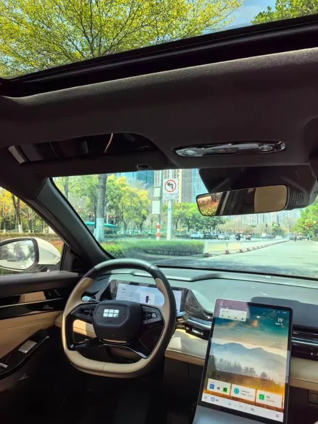 2024 BaoJun YepPlus BEV 41.9KWH,autocango,china used car exporter,china ev exporter,chinese used car exporter,chinese used ev exporter