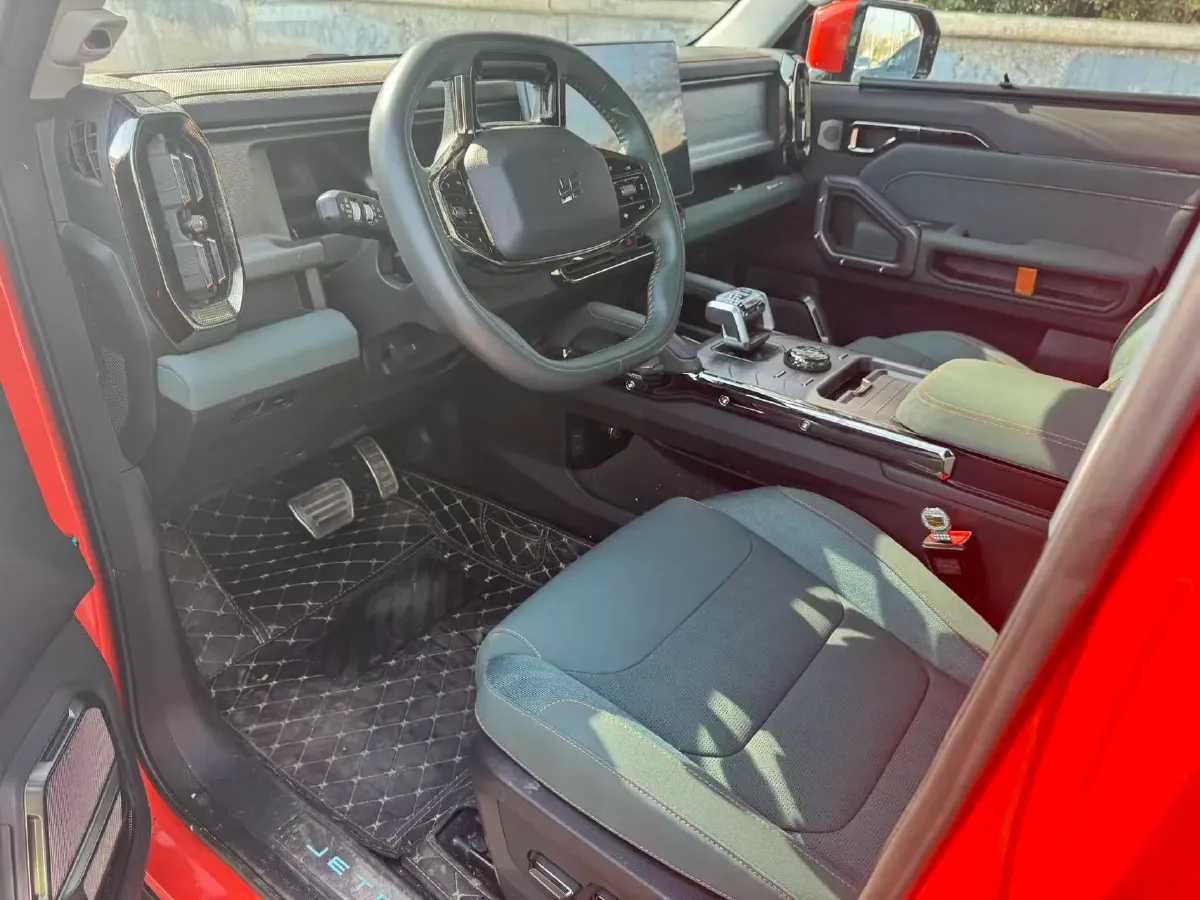 2023 Jetour Traveller 2.0T 254HP L4 8AT,autocango,china used car exporter,china ev exporter,chinese used car exporter,chinese used ev exporter