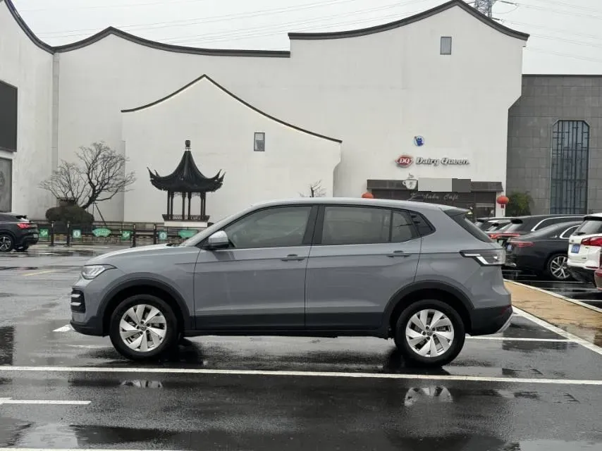 2026 Volkswagen Tharu 1.5L 110HP L4 6AT,autocango,china used car exporter,china ev exporter,chinese used car exporter,chinese used ev exporter