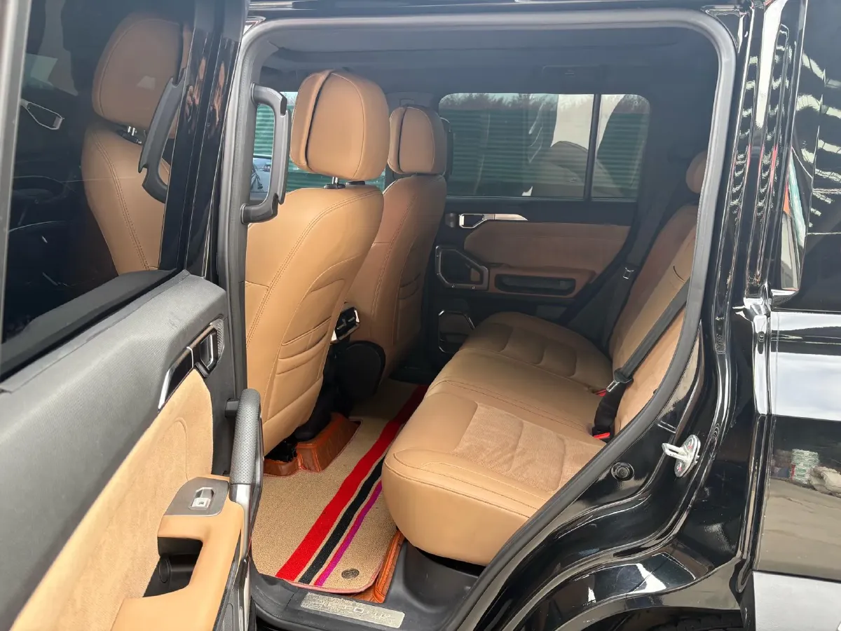 2023 Jetour Traveller 2.0T 254HP L4 7DCT,autocango,china used car exporter,china ev exporter,chinese used car exporter,chinese used ev exporter