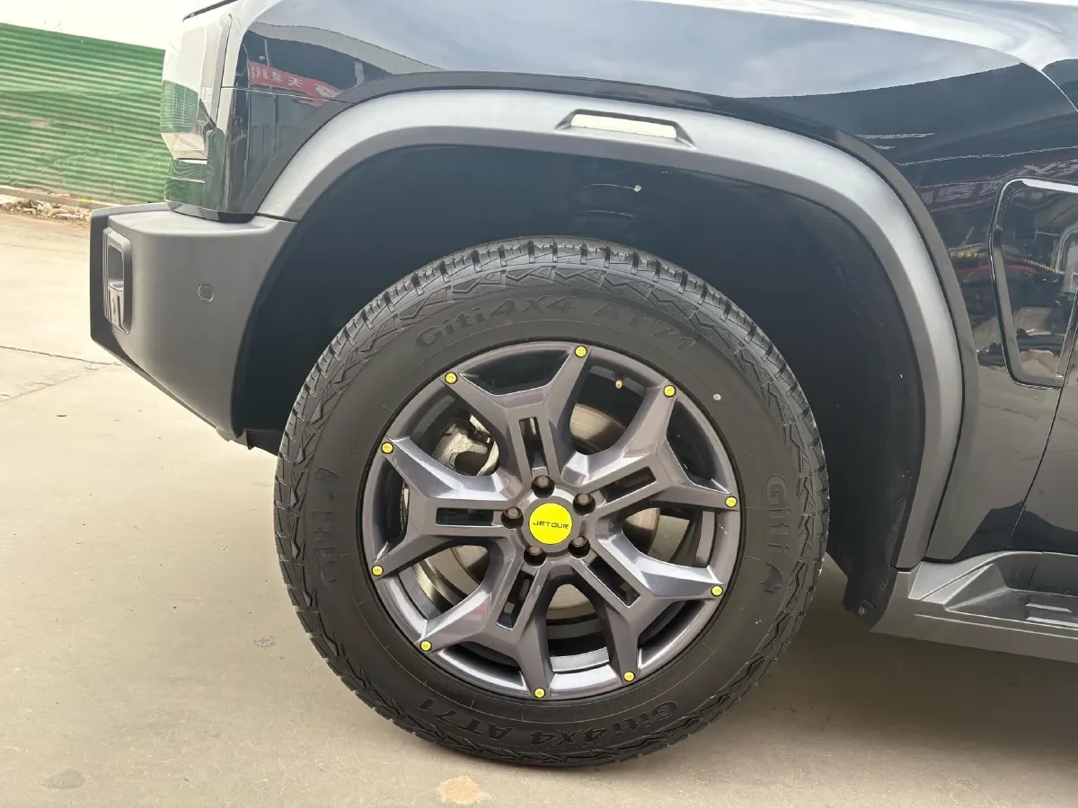 2023 Jetour Traveller 2.0T 254HP L4 7DCT,autocango,china used car exporter,china ev exporter,chinese used car exporter,chinese used ev exporter