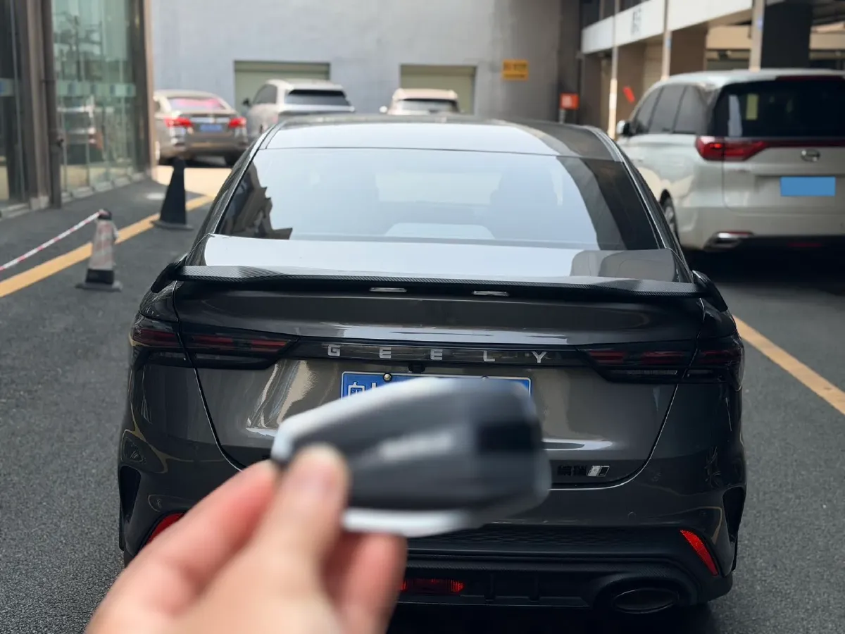 2022 Geely Binray 1.5T 181HP L4 7DCT,autocango,china used car exporter,china ev exporter,chinese used car exporter,chinese used ev exporter