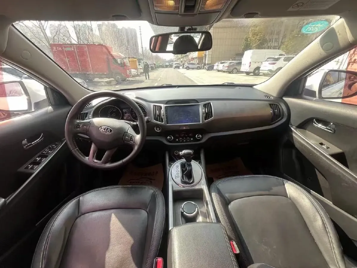 2016 Kia Sportage R 2.0L 165HP L4 6AT,autocango,china used car exporter,china ev exporter,chinese used car exporter,chinese used ev exporter