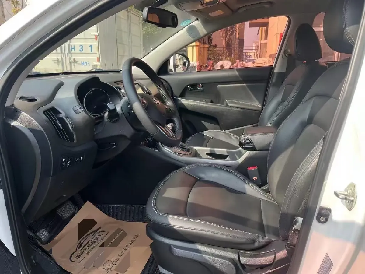 2016 Kia Sportage R 2.0L 165HP L4 6AT,autocango,china used car exporter,china ev exporter,chinese used car exporter,chinese used ev exporter