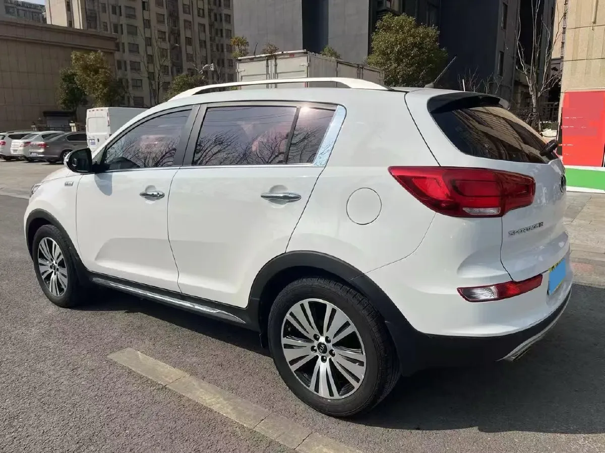 2016 Kia Sportage R 2.0L 165HP L4 6AT,autocango,china used car exporter,china ev exporter,chinese used car exporter,chinese used ev exporter