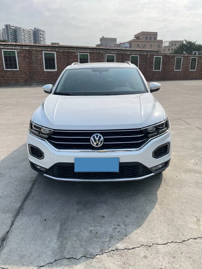 2019 Volkswagen T-Roc 1.4T 131HP L4 7DCT,autocango,china used car exporter,china ev exporter,chinese used car exporter,chinese used ev exporter