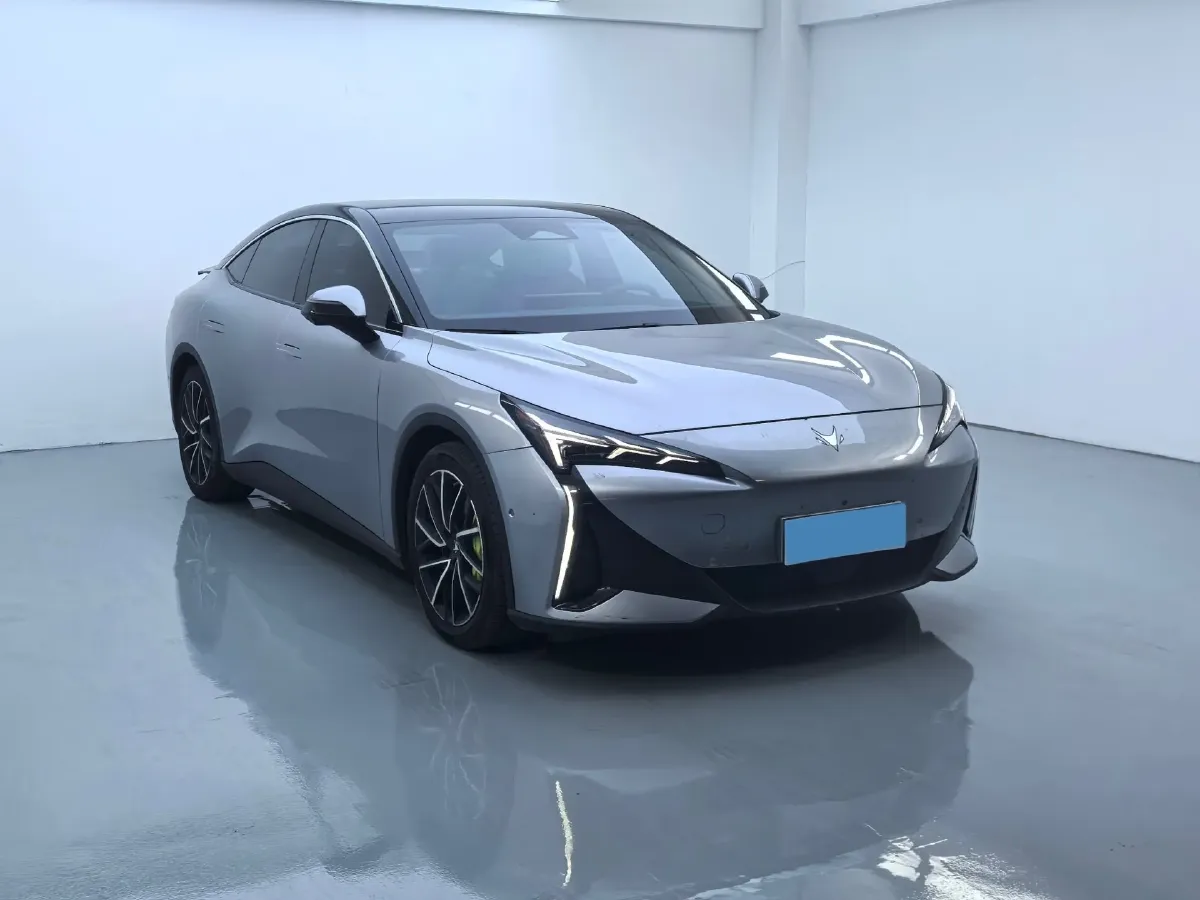 2024 ARCFOX αT5 BEV 79.2KWH,autocango,china used car exporter,china ev exporter,chinese used car exporter,chinese used ev exporter