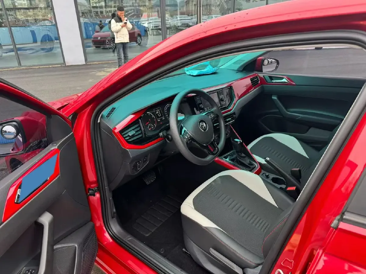 2019 Volkswagen Polo 1.5L 113HP L4 6AT,autocango,china used car exporter,china ev exporter,chinese used car exporter,chinese used ev exporter