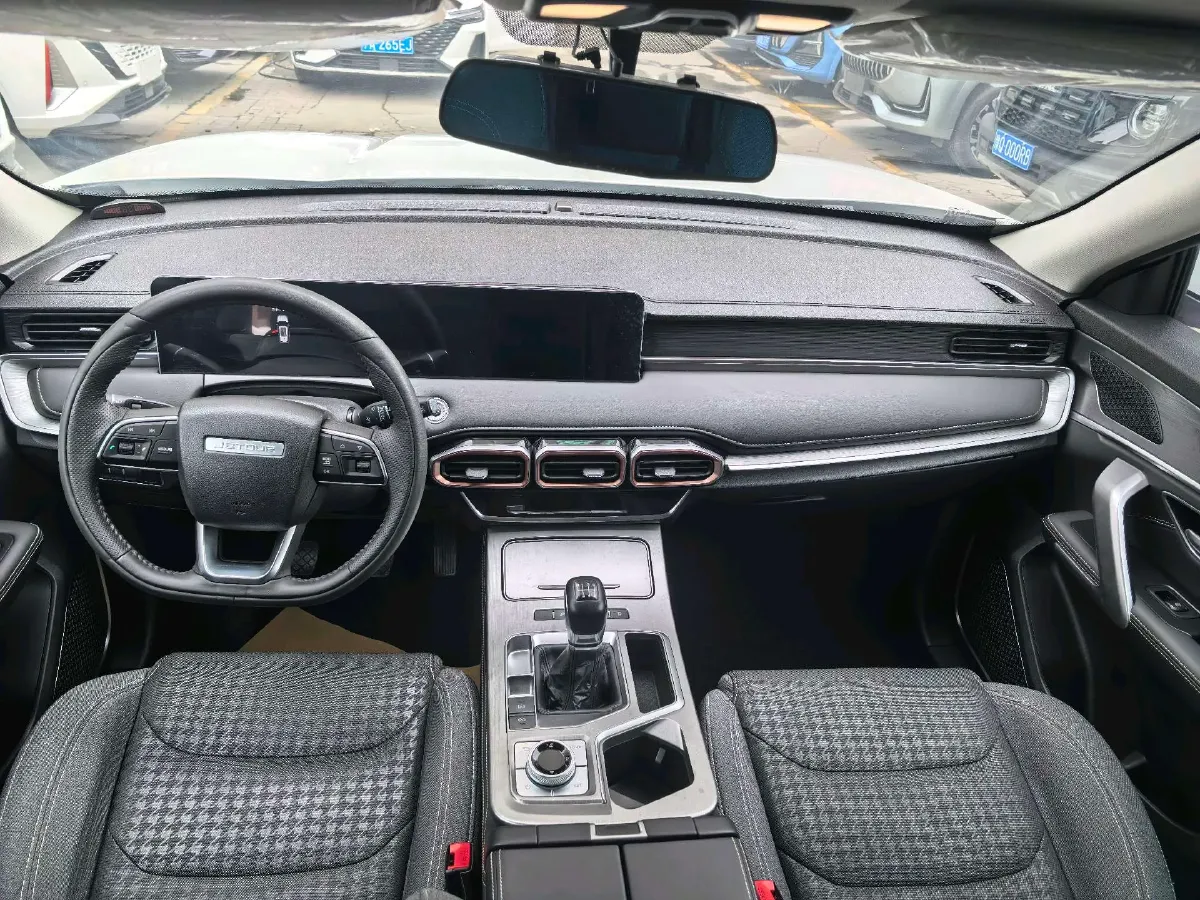 2021 Jetour X70 Plus 1.5T 156HP L4 6MT,autocango,china used car exporter,china ev exporter,chinese used car exporter,chinese used ev exporter