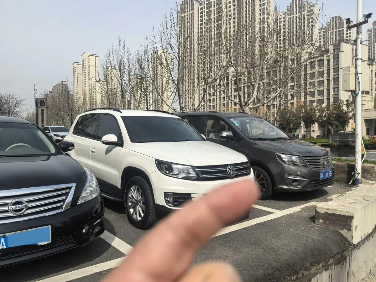 2017 MAXUS T60 2.0T 224HP L4 6AT,autocango,china used car exporter,china ev exporter,chinese used car exporter,chinese used ev exporter