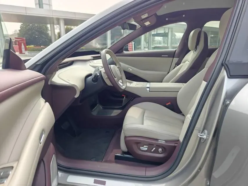 2025 MI YU7 BEV 96.3KWH,autocango,china used car exporter,china ev exporter,chinese used car exporter,chinese used ev exporter