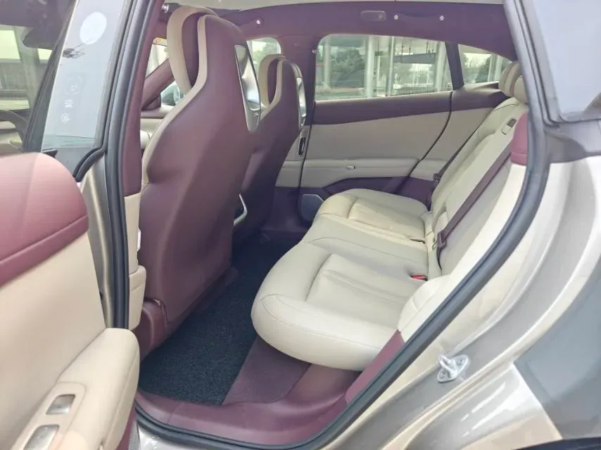 2025 MI YU7 BEV 96.3KWH,autocango,china used car exporter,china ev exporter,chinese used car exporter,chinese used ev exporter