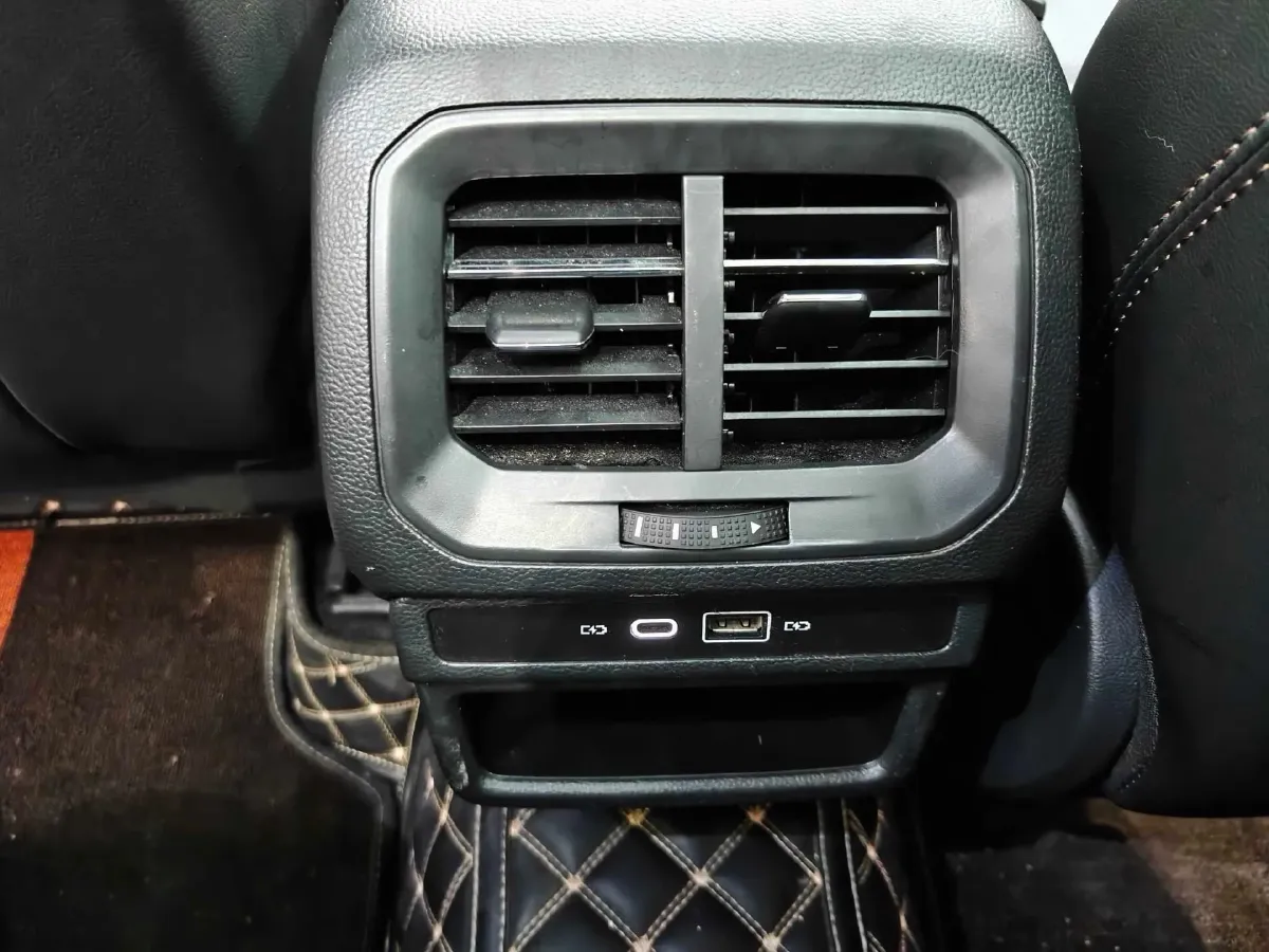 2022 Volkswagen Tharu 1.4T 150HP L4 7DCT,autocango,china used car exporter,china ev exporter,chinese used car exporter,chinese used ev exporter