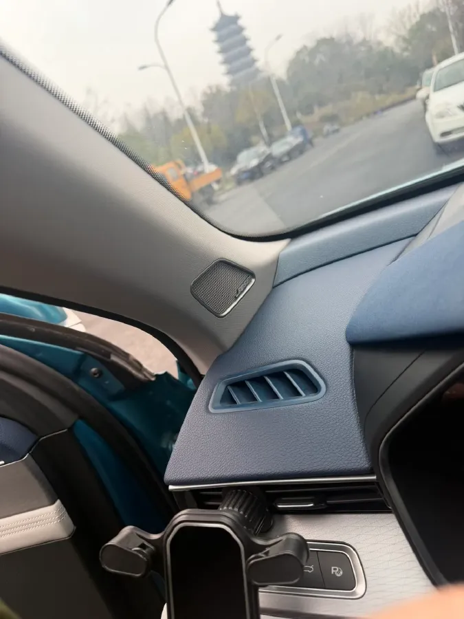 2021 Geely Preface 2.0T 190HP L4 7DCT,autocango,china used car exporter,china ev exporter,chinese used car exporter,chinese used ev exporter