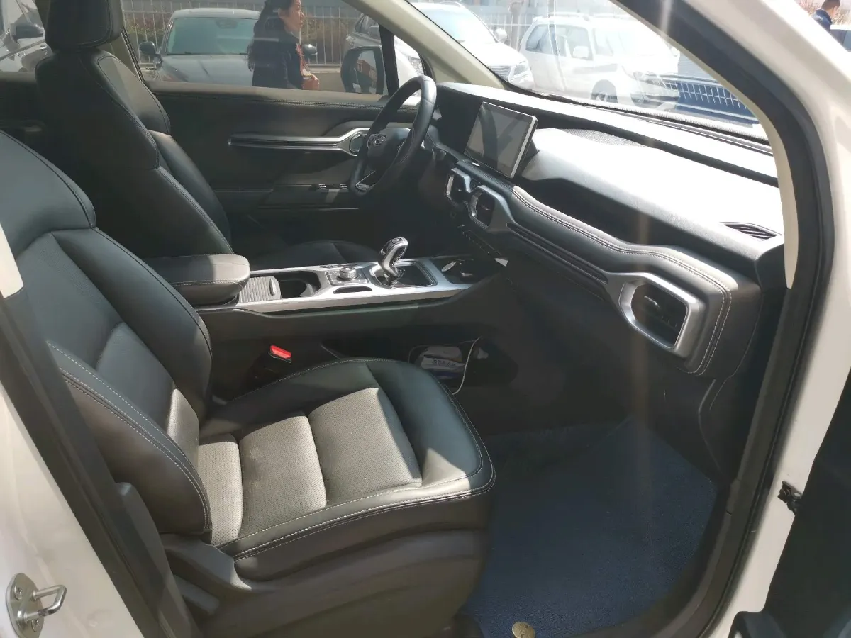 2020 Geely Okavango 1.8T 184HP L4 7DCT,autocango,china used car exporter,china ev exporter,chinese used car exporter,chinese used ev exporter