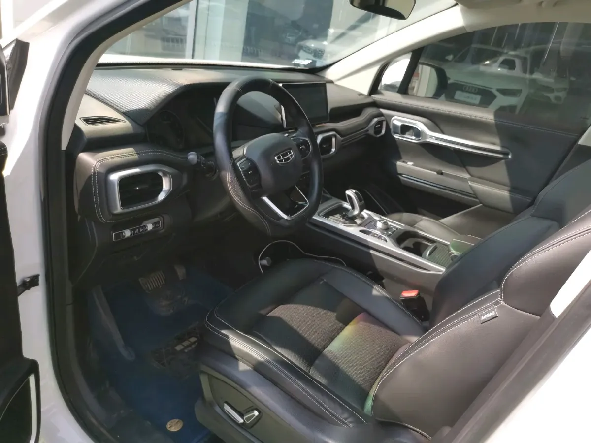 2020 Geely Okavango 1.8T 184HP L4 7DCT,autocango,china used car exporter,china ev exporter,chinese used car exporter,chinese used ev exporter