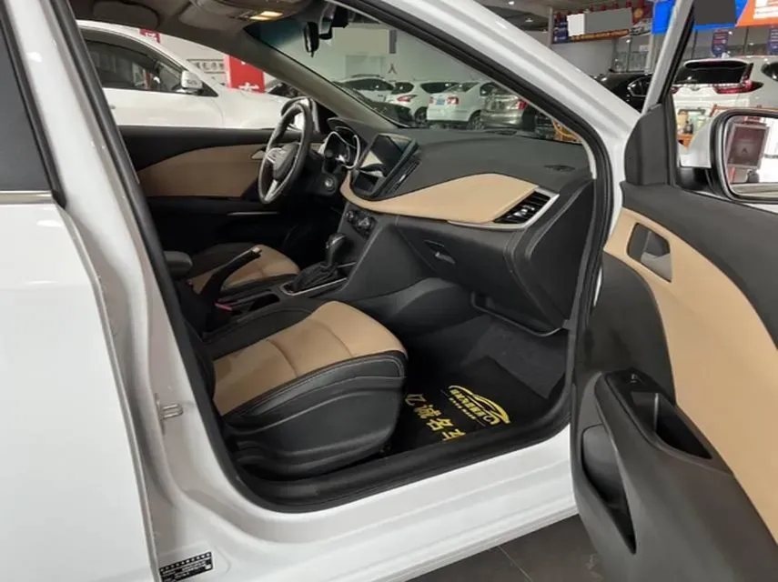 2020 Chevrolet Monza 1.5L 113HP L4 6AT,autocango,china used car exporter,china ev exporter,chinese used car exporter,chinese used ev exporter