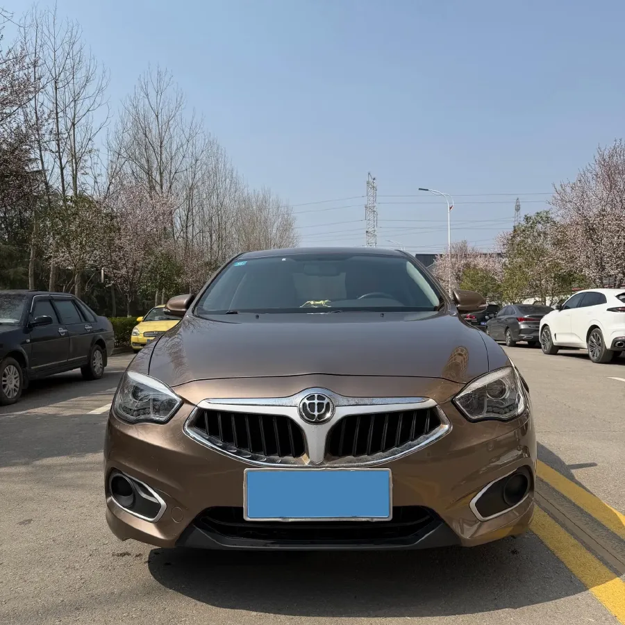 2017 Brilliance Auto H530 1.6L 118HP L4 5MT,autocango,china used car exporter,china ev exporter,chinese used car exporter,chinese used ev exporter