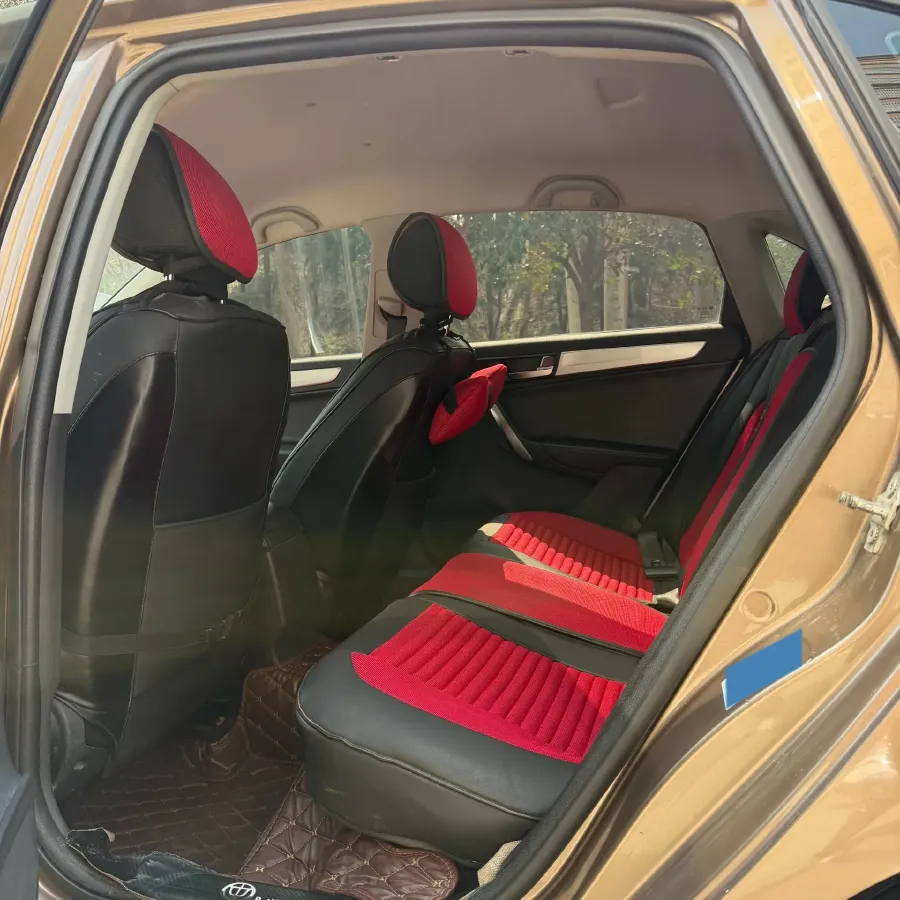 2017 Brilliance Auto H530 1.6L 118HP L4 5MT,autocango,china used car exporter,china ev exporter,chinese used car exporter,chinese used ev exporter