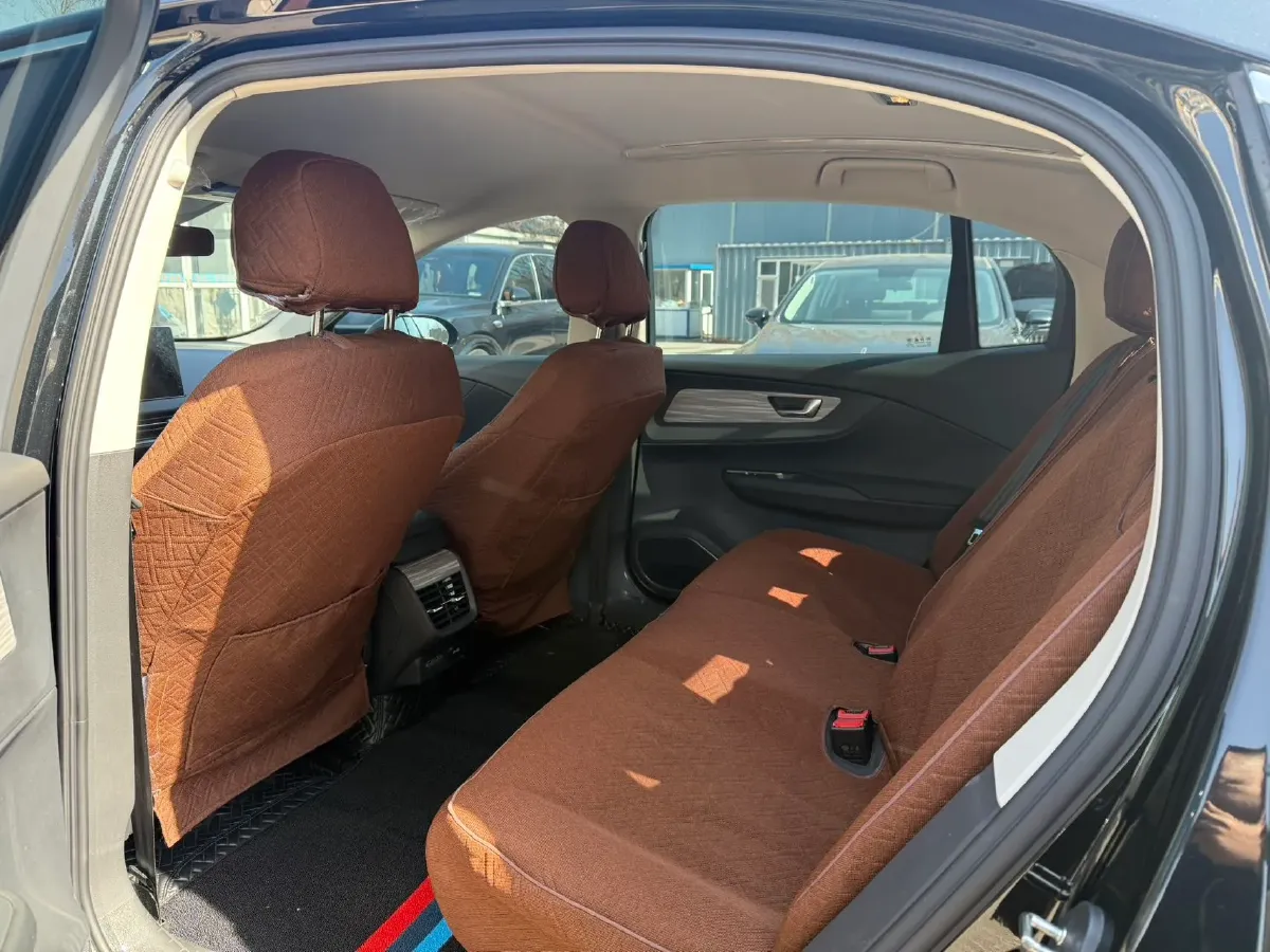 2023 HongQi E-QM5 BEV 54KWH,autocango,china used car exporter,china ev exporter,chinese used car exporter,chinese used ev exporter