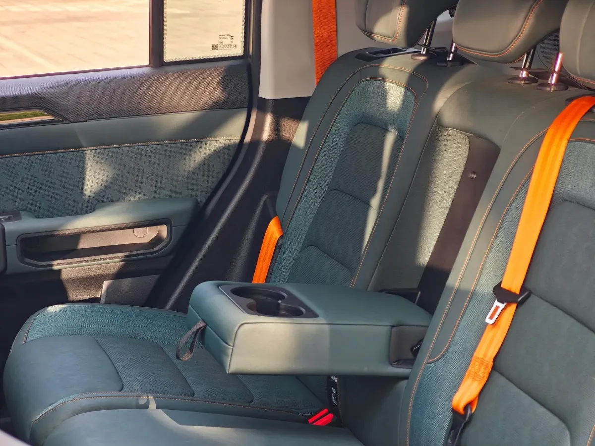 2023 Jetour Traveller 1.5T 184HP L4 7DCT,autocango,china used car exporter,china ev exporter,chinese used car exporter,chinese used ev exporter