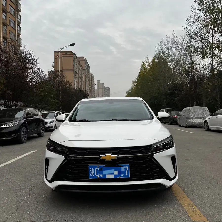 2023 Chevrolet Monza 1.5L 113HP L4 6DCT,autocango,china used car exporter,china ev exporter,chinese used car exporter,chinese used ev exporter