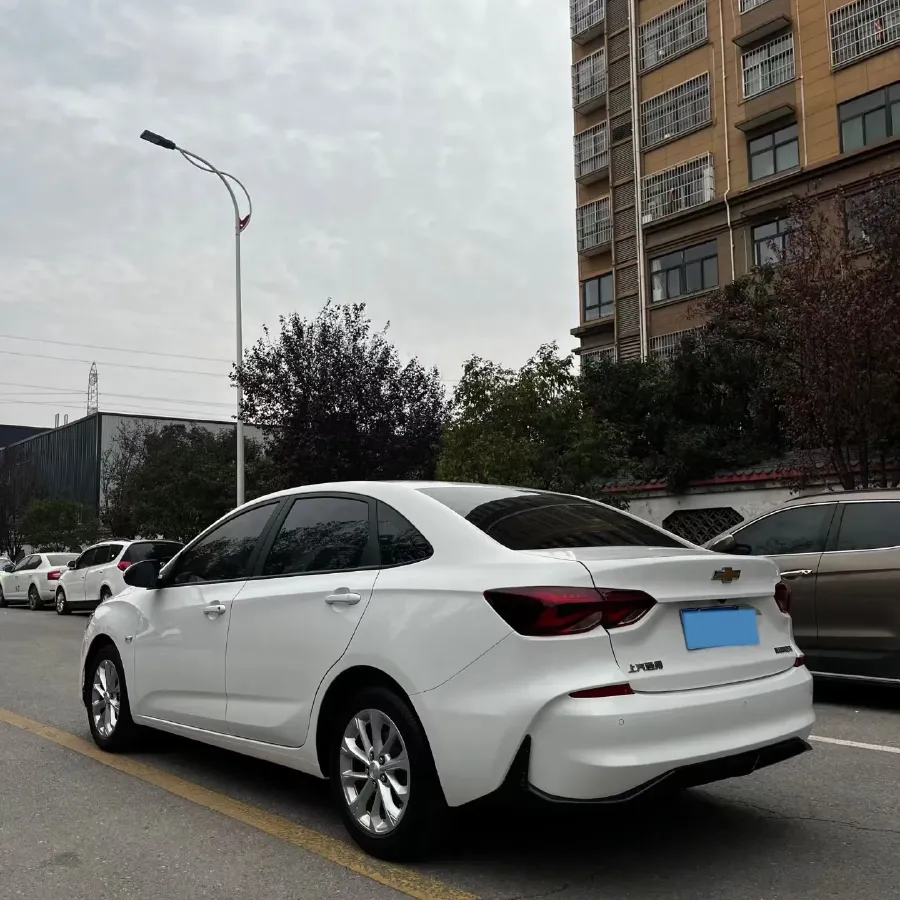 2023 Chevrolet Monza 1.5L 113HP L4 6DCT,autocango,china used car exporter,china ev exporter,chinese used car exporter,chinese used ev exporter