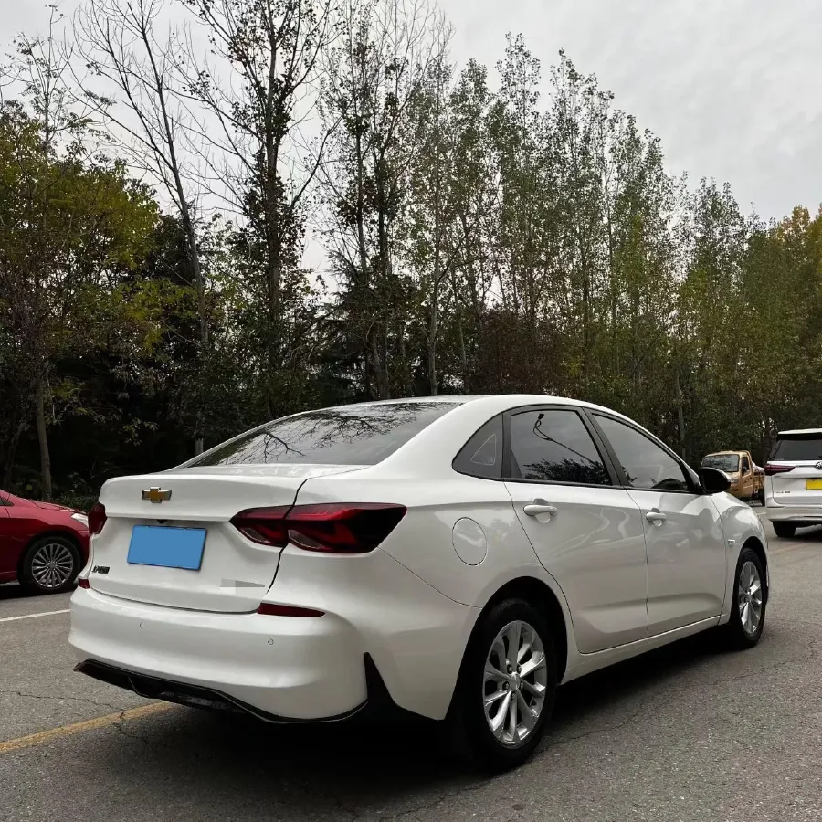 2023 Chevrolet Monza 1.5L 113HP L4 6DCT,autocango,china used car exporter,china ev exporter,chinese used car exporter,chinese used ev exporter