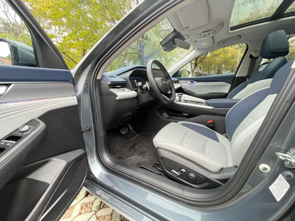 2023 Geely Preface 2.0T 190HP L4 7DCT,autocango,china used car exporter,china ev exporter,chinese used car exporter,chinese used ev exporter