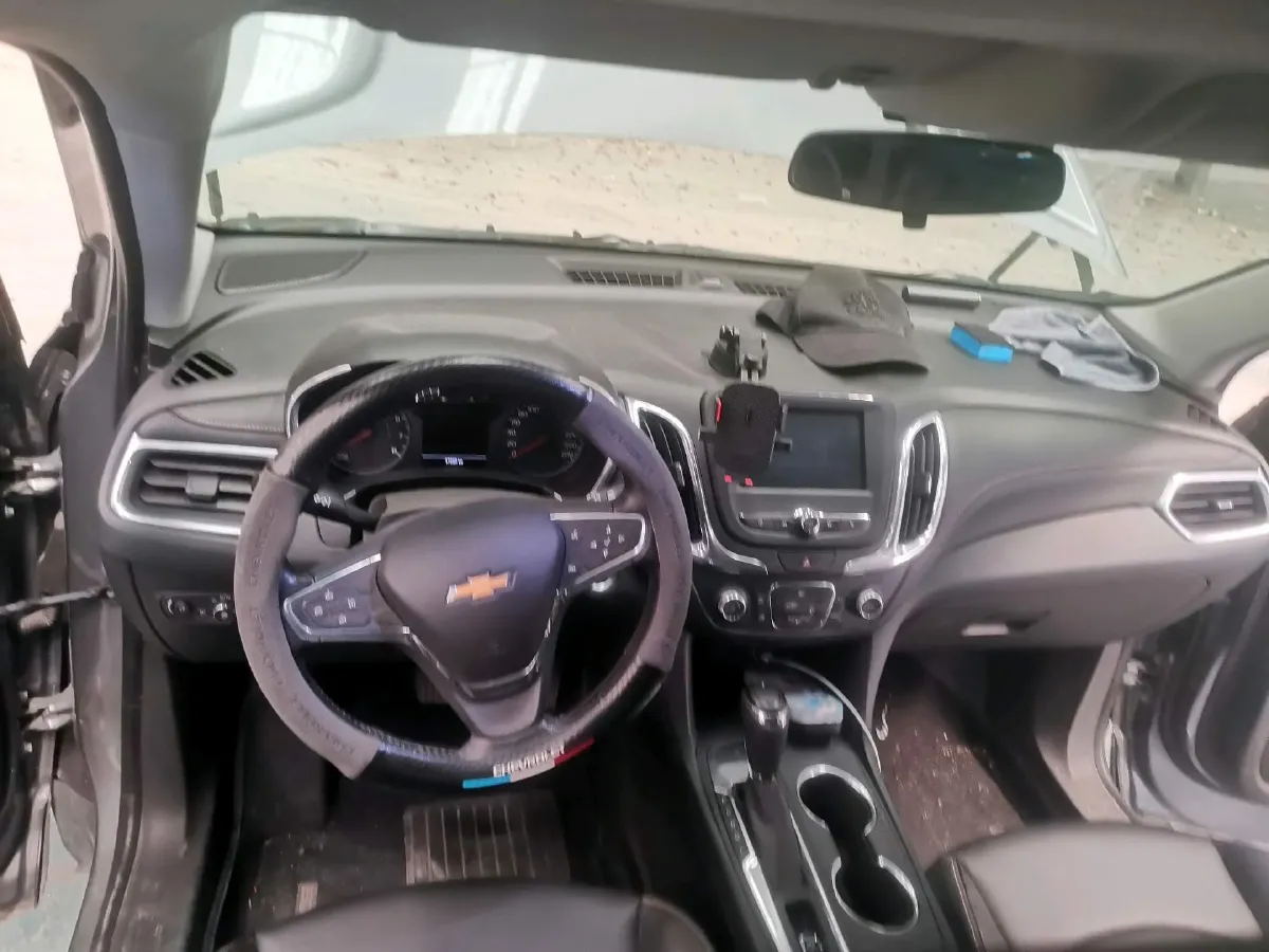 2019 Chevrolet Equinox 1.5T 169HP L4 6AT,autocango,china used car exporter,china ev exporter,chinese used car exporter,chinese used ev exporter