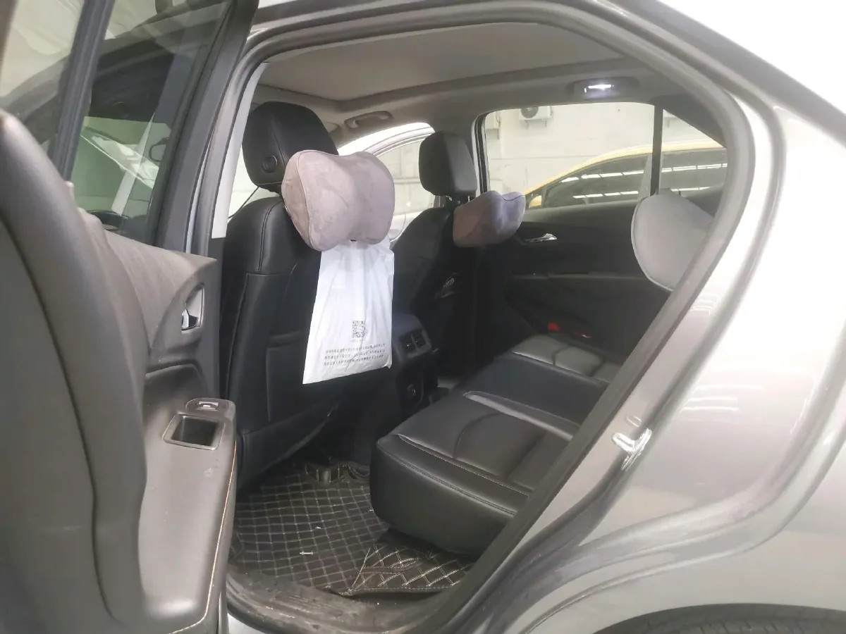 2019 Chevrolet Equinox 1.5T 169HP L4 6AT,autocango,china used car exporter,china ev exporter,chinese used car exporter,chinese used ev exporter